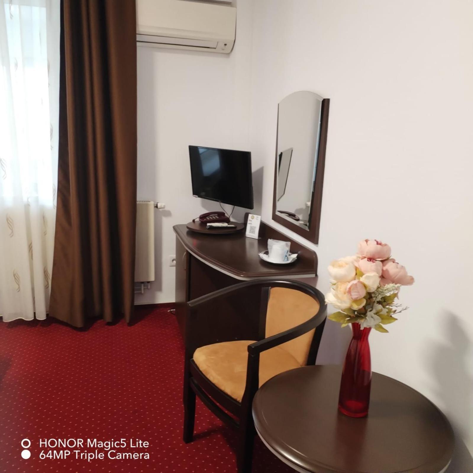 Pension Happy Day - Motorcycle Friendly Sibiu Exterior photo